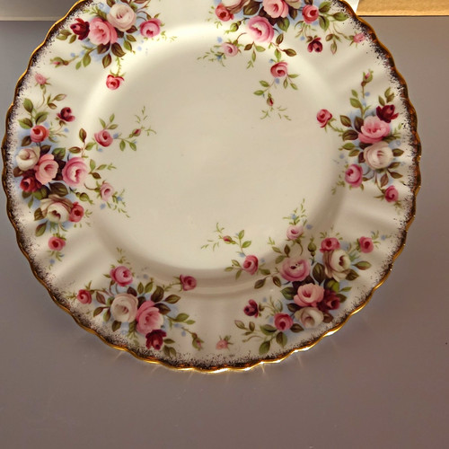 Royal albert bone china - albert,